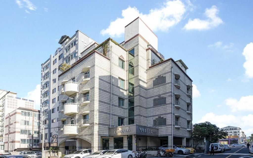エメラルド エース ホテル 済州市 エクステリア 写真