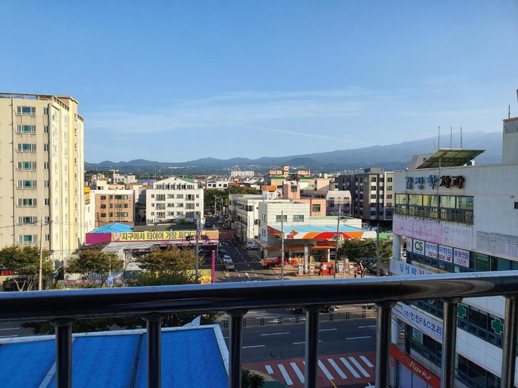 エメラルド エース ホテル 済州市 エクステリア 写真