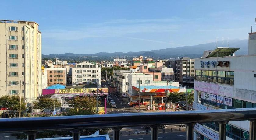 エメラルド エース ホテル 済州市 エクステリア 写真
